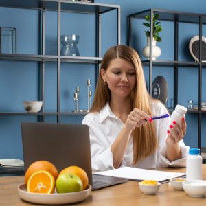 a-young-female-nutritionist-consults-a-patient-onl-2023-11-27-04-58-38-utc-scaled.jpg
